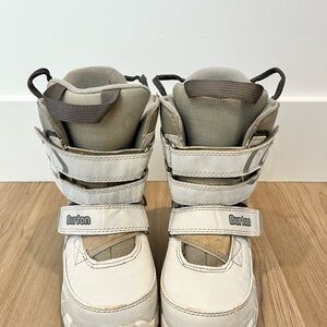 Burton Kids Snow Boots - White and Gray